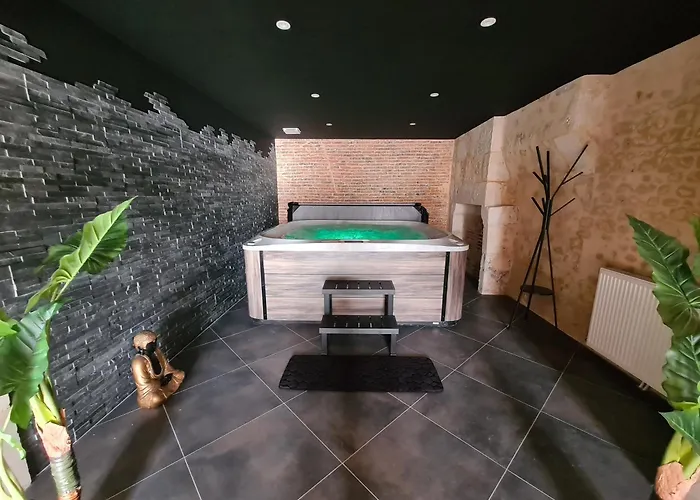 Des Arts- Cinema Dans Le Perche شقة *